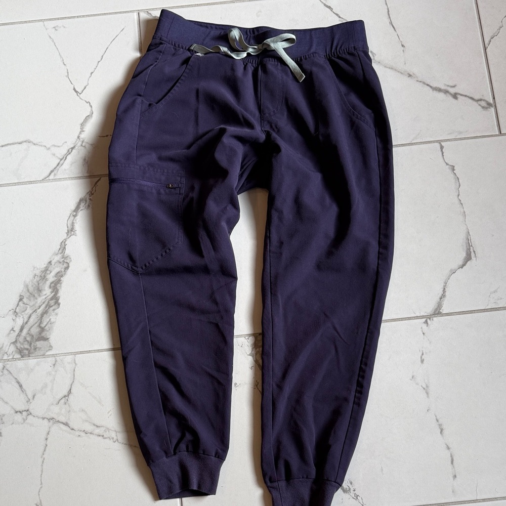 Figs Scrub Joggers - Dark Purple